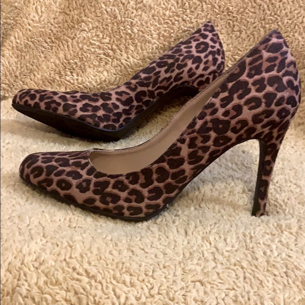 Leopard pumps; Lauren Conrad; 7.5 💫brand new💫